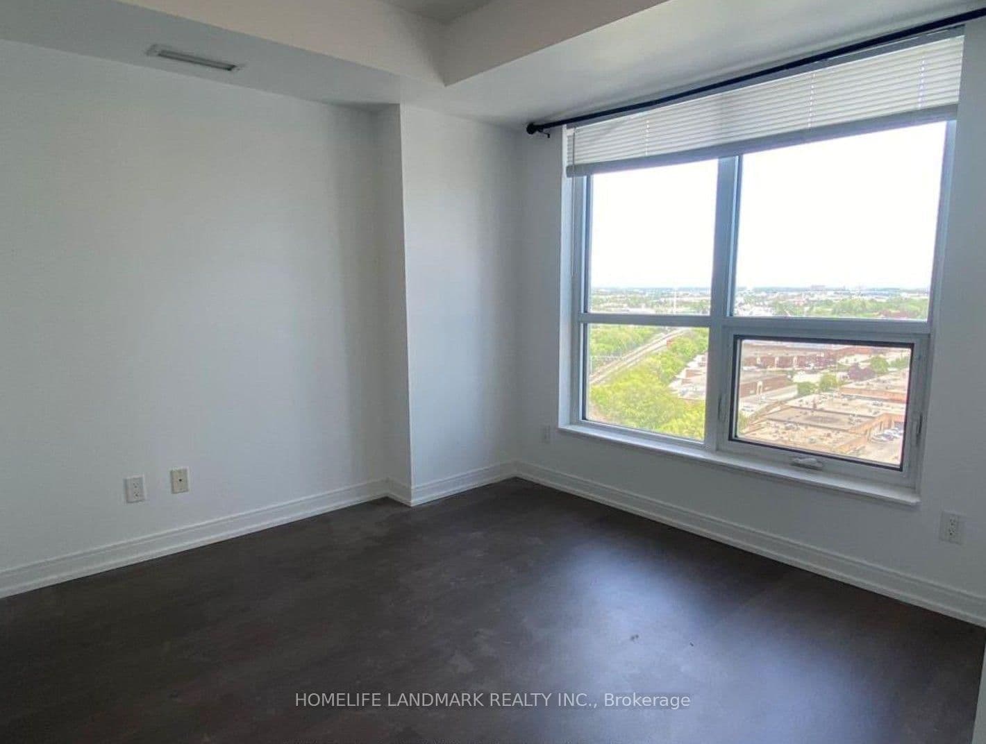 255 Village Green Square, Unit 1609 thumbnail 8