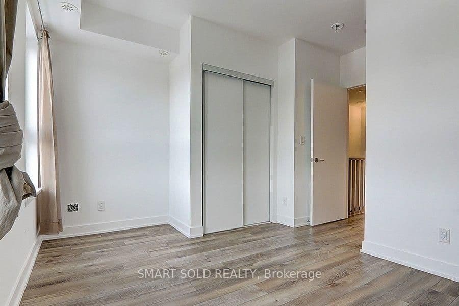 2100 Bridletowne Circle, Unit 306 thumbnail 8