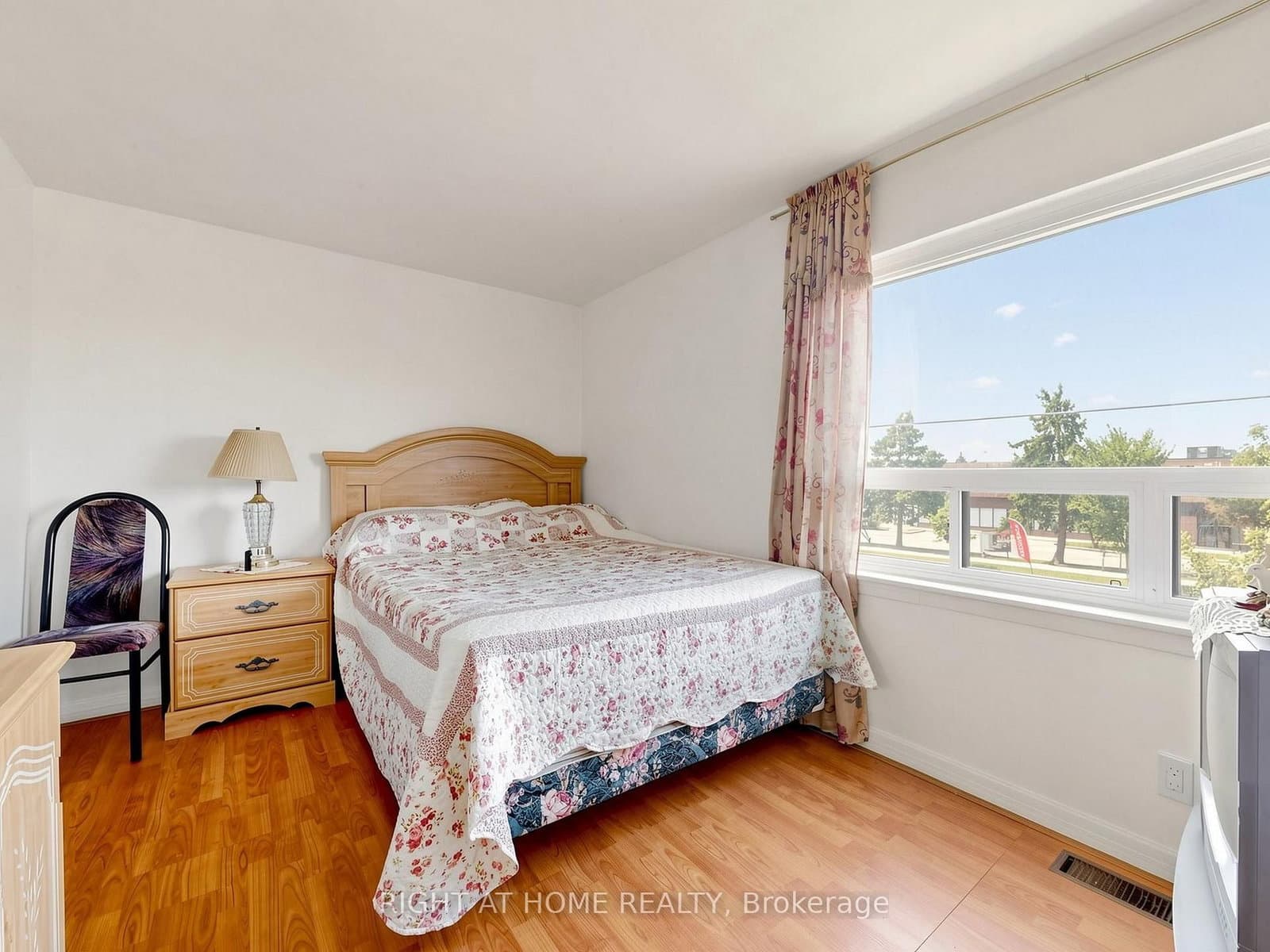 771 Birchmount Road thumbnail 13