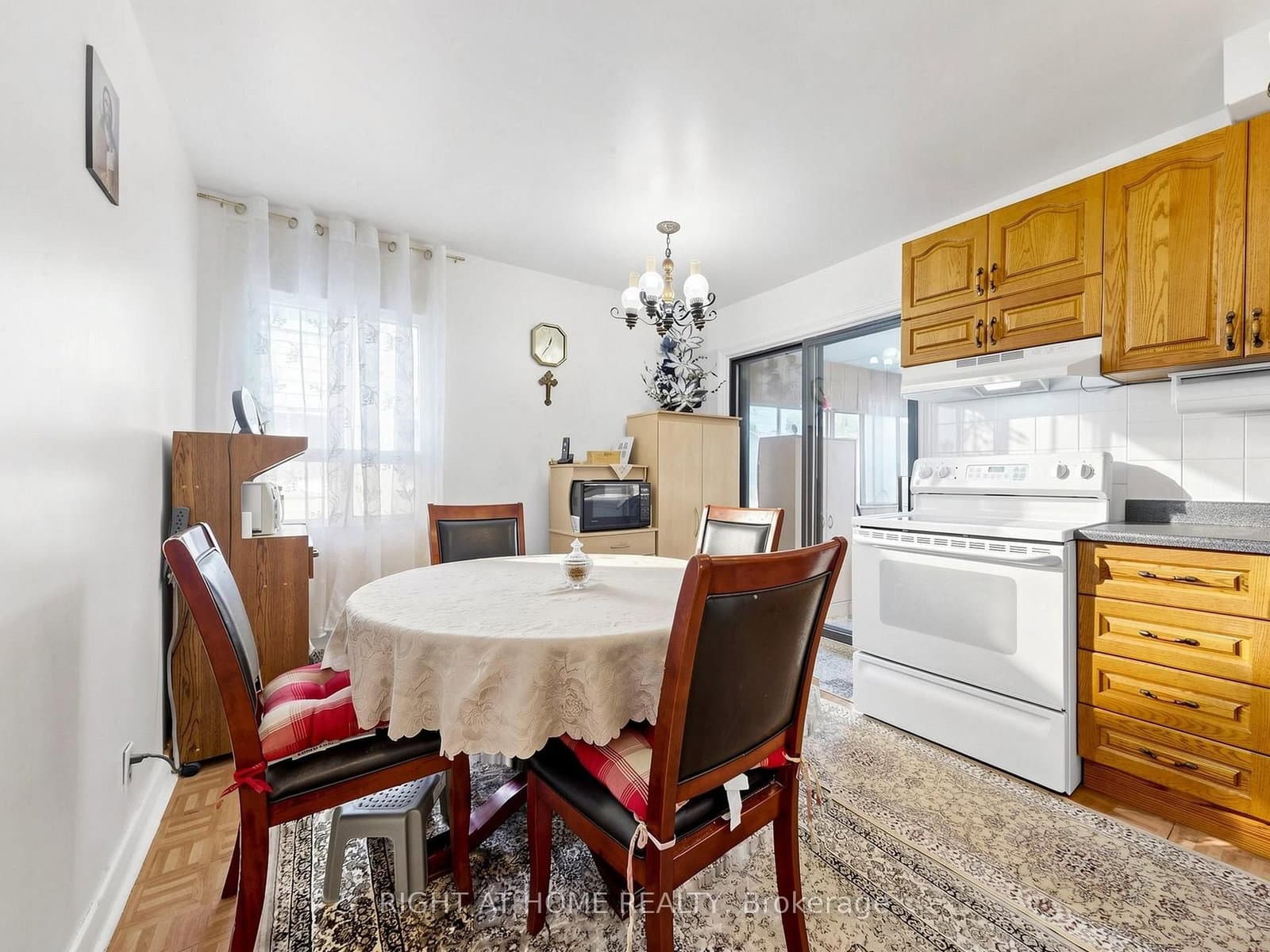 771 Birchmount Road thumbnail 5