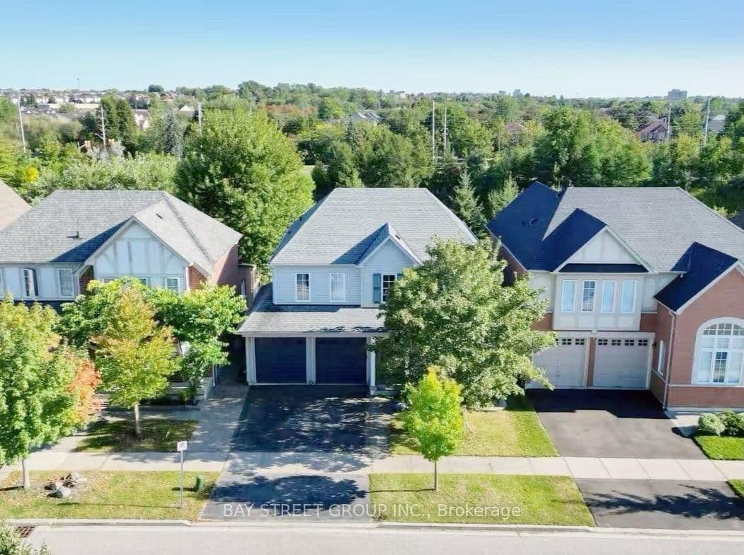 17 Bradbury Crescent thumbnail 2