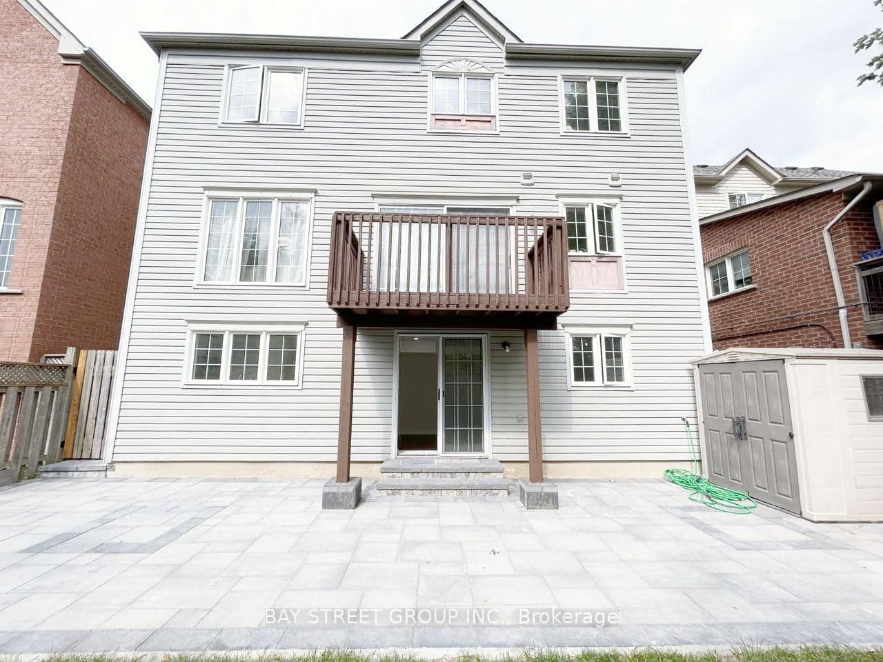 17 Bradbury Crescent thumbnail 3
