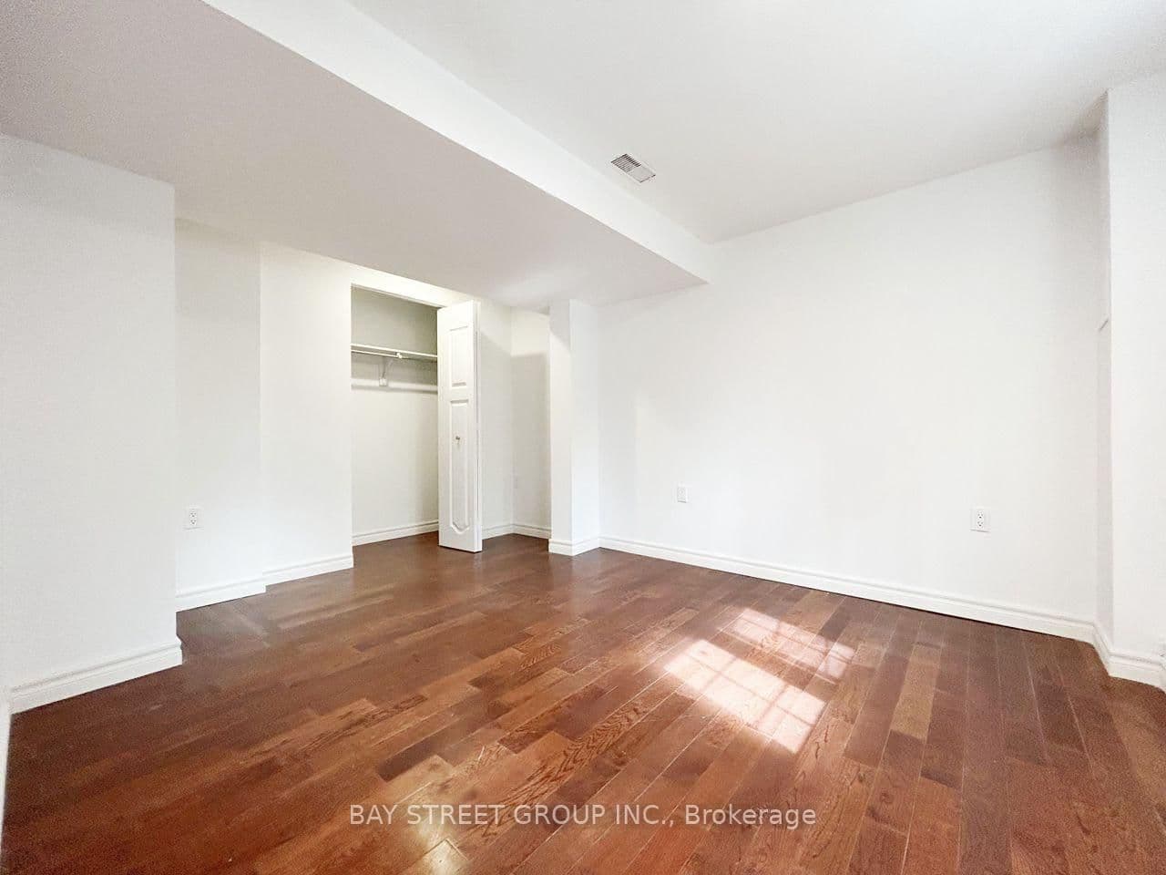 17 Bradbury Crescent thumbnail 9