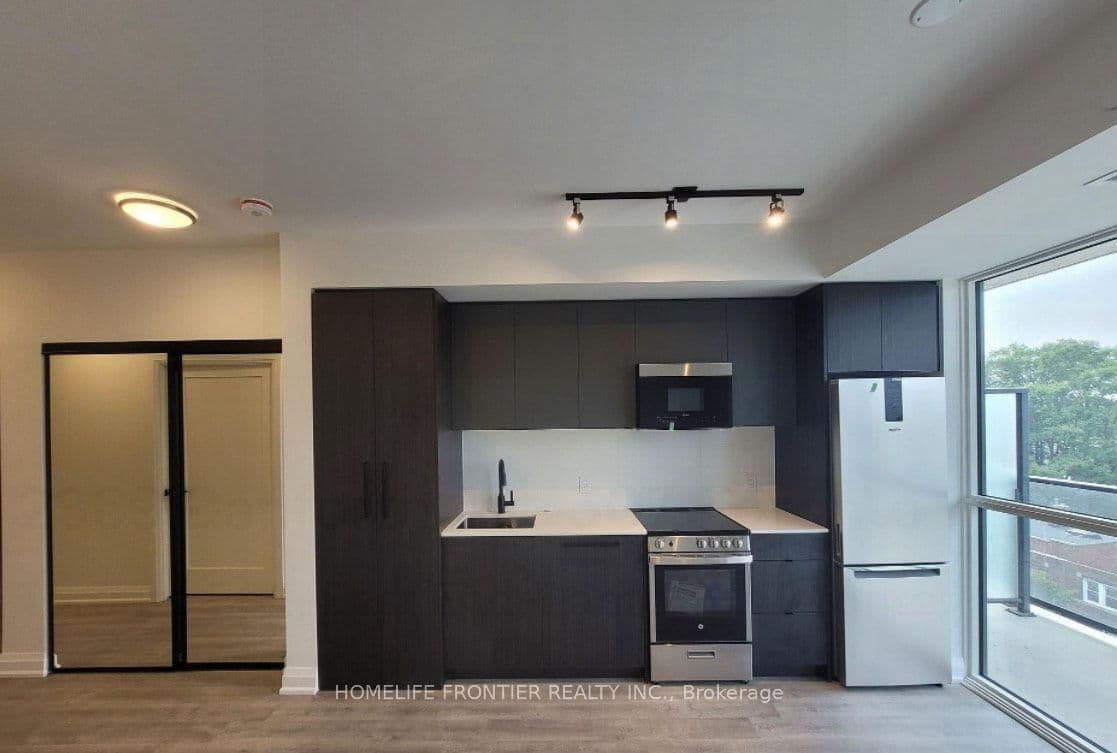 2369 Danforth Avenue, Unit 507 thumbnail 3