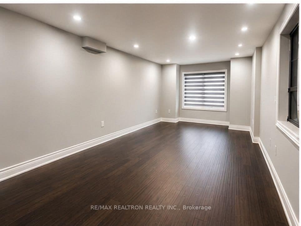 11 North Bonnington Avenue, Unit (Main Fl & 2nd Fl) thumbnail 7