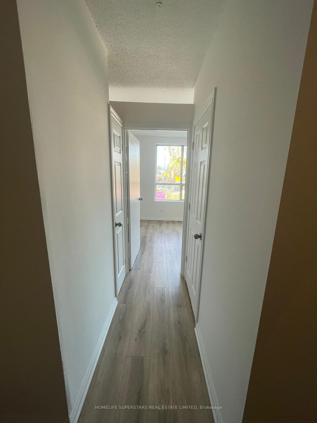 679 Danforth Avenue thumbnail 10
