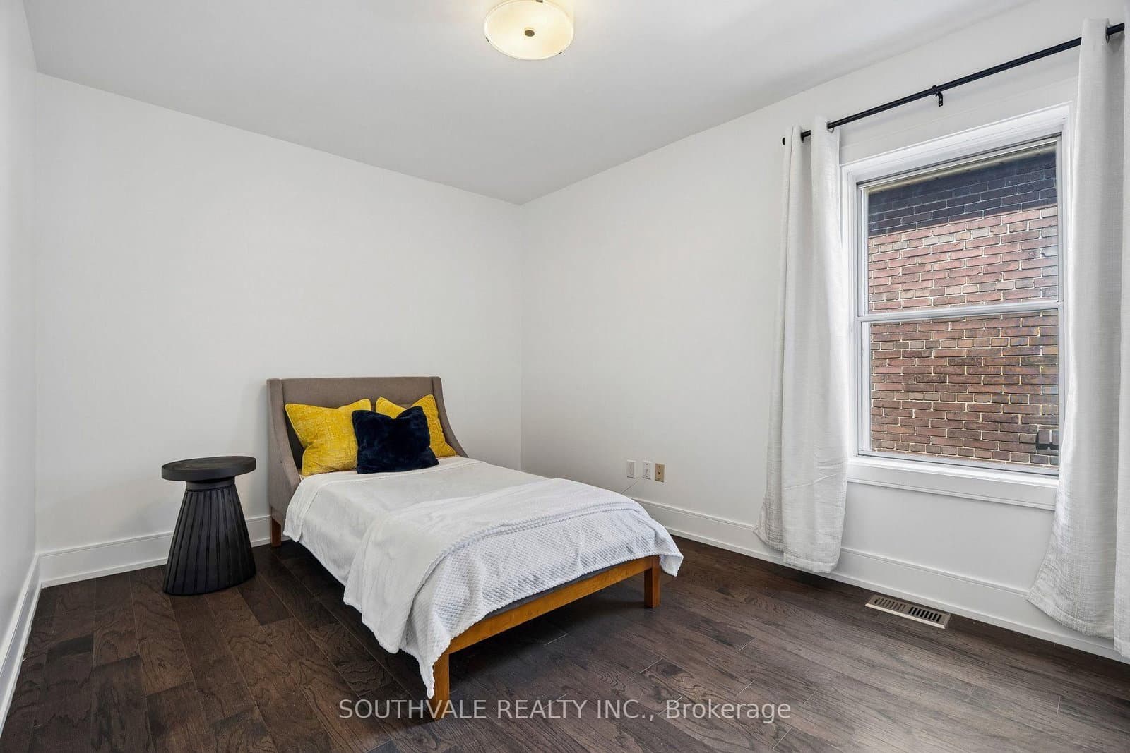 485 Strathmore Boulevard thumbnail 34