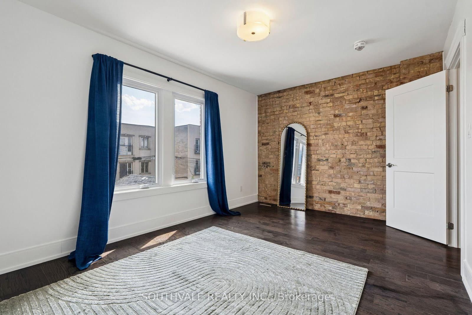 485 Strathmore Boulevard thumbnail 35