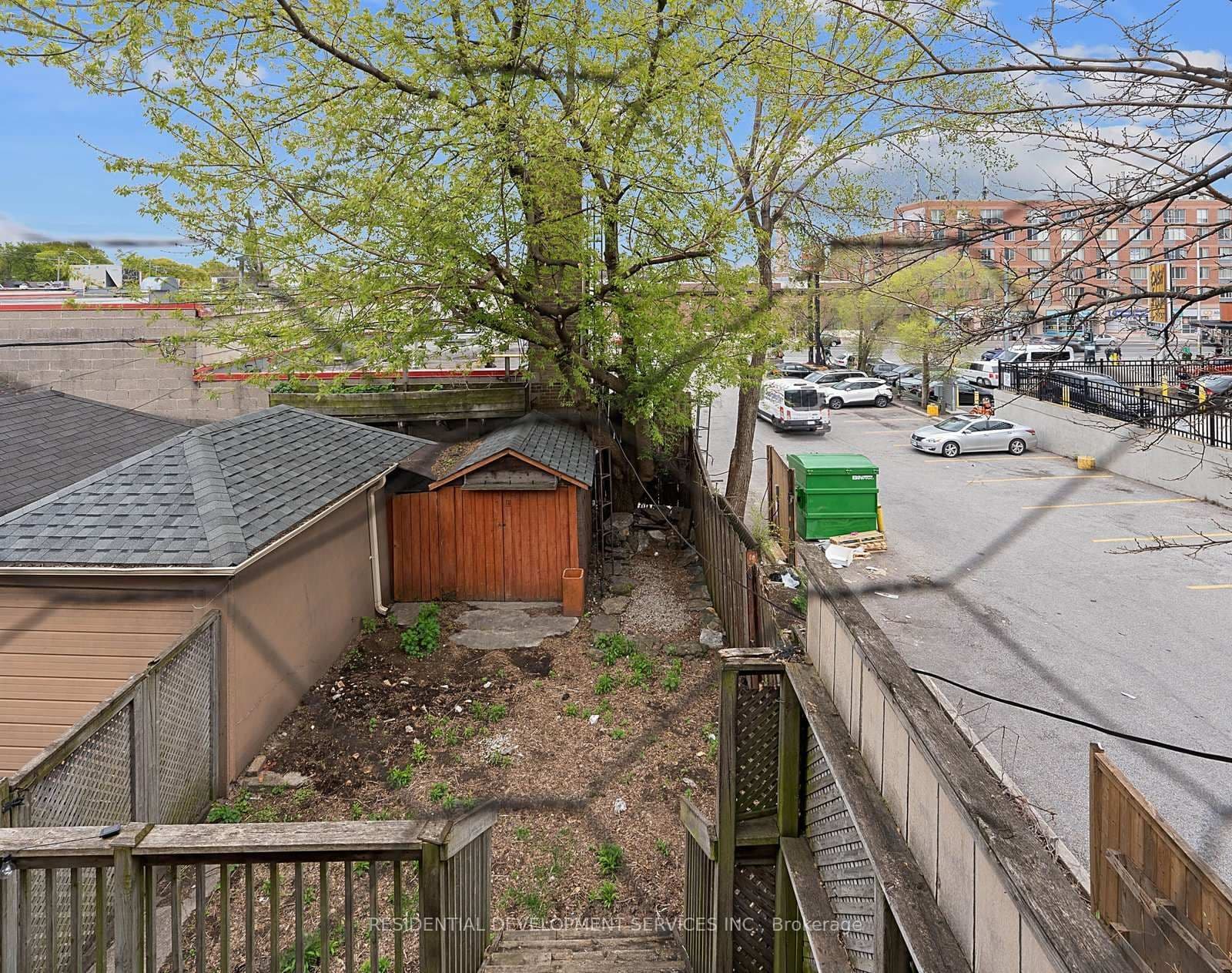 363 Strathmore Boulevard thumbnail 20