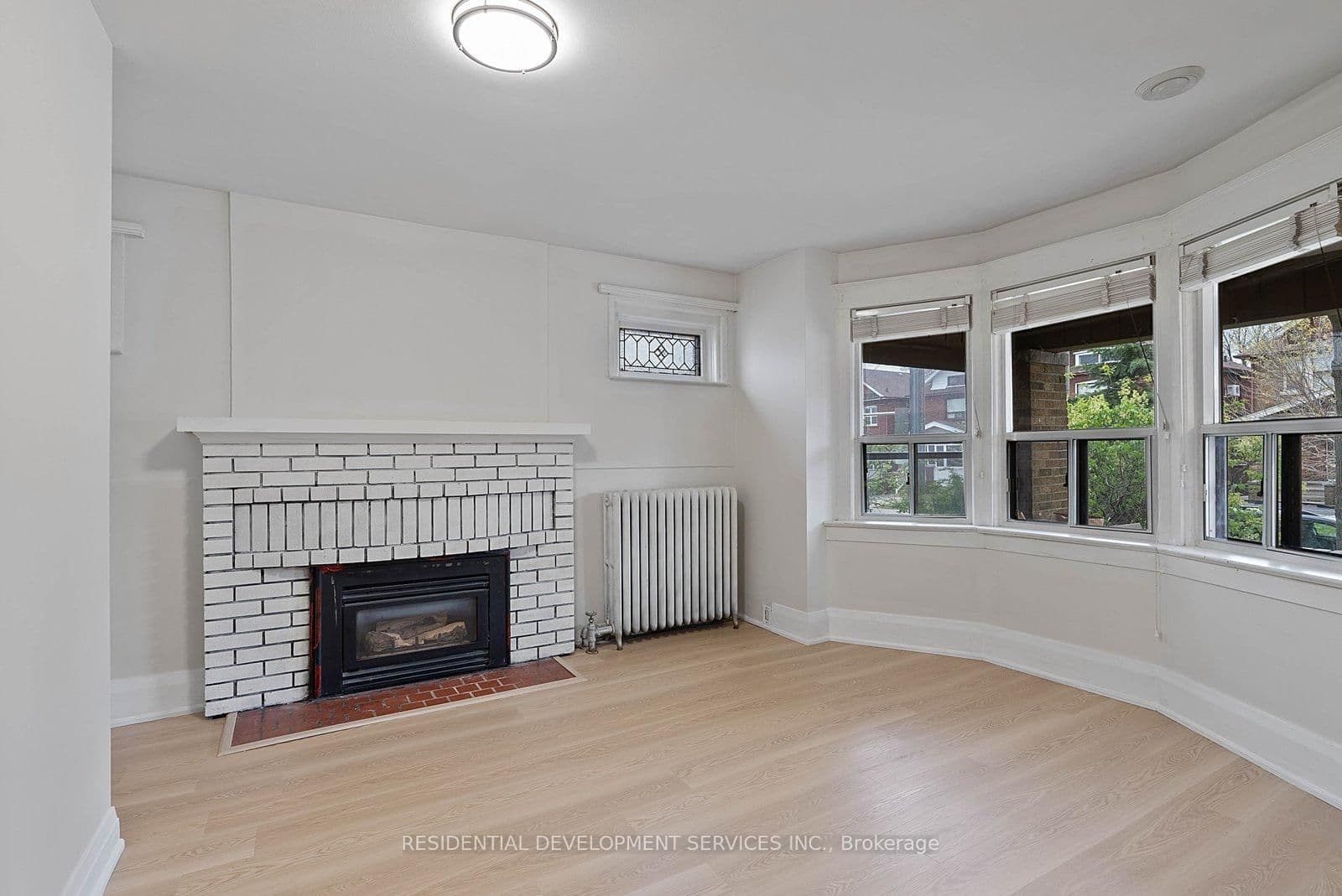 363 Strathmore Boulevard thumbnail 5