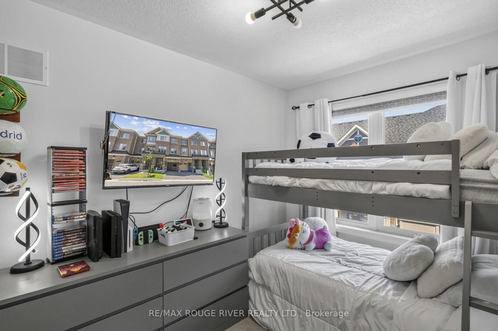 24 Waterside Way thumbnail 37