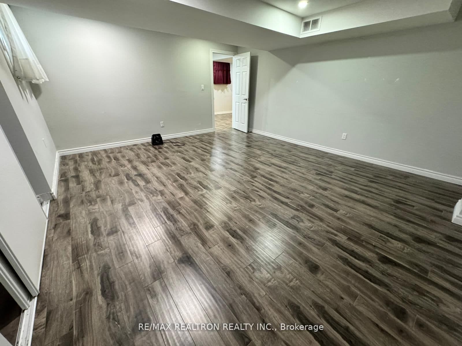 65 Westfield Drive thumbnail 45
