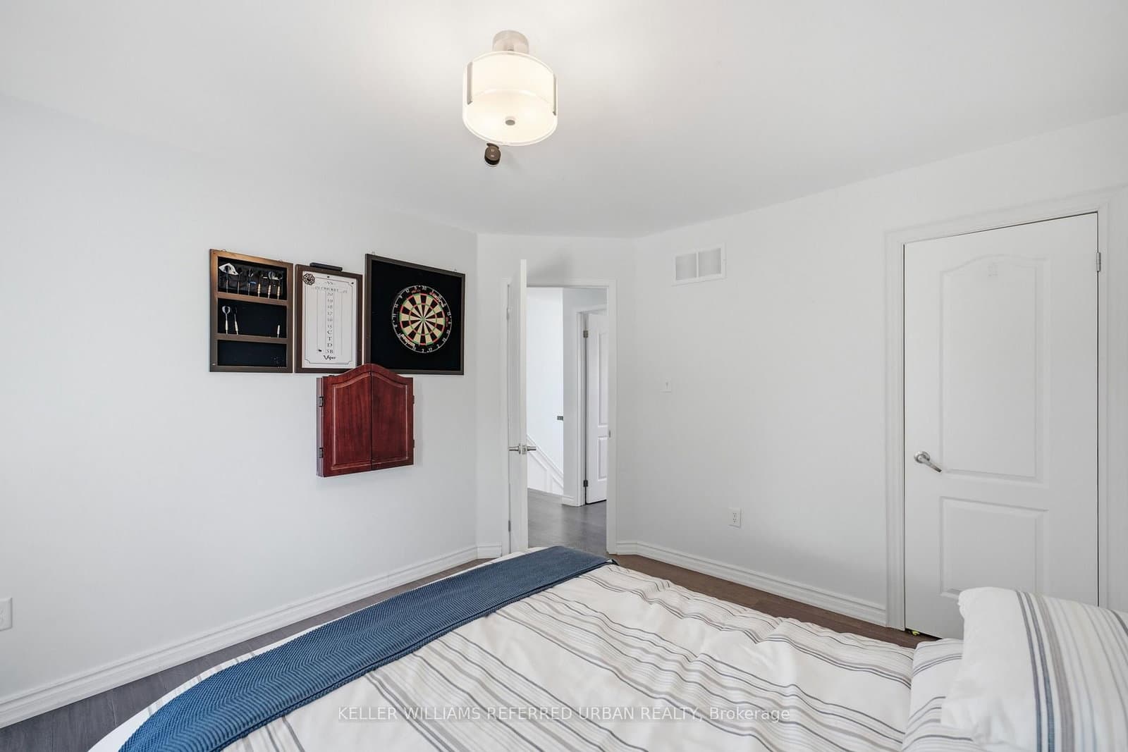 24 Bradbury Crescent thumbnail 33