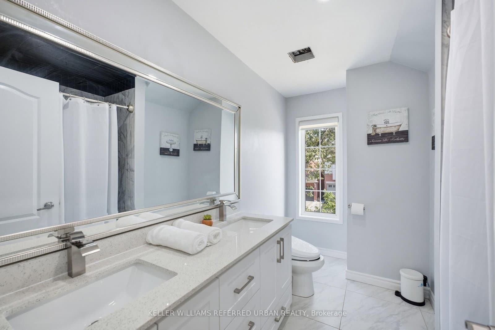 24 Bradbury Crescent thumbnail 34
