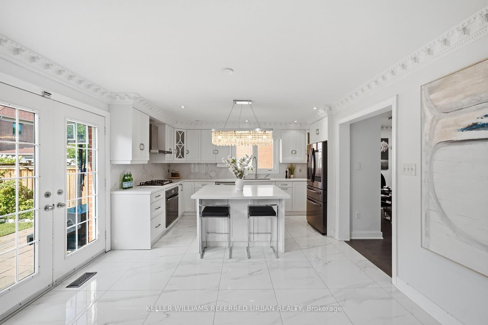 24 Bradbury Crescent thumbnail 4