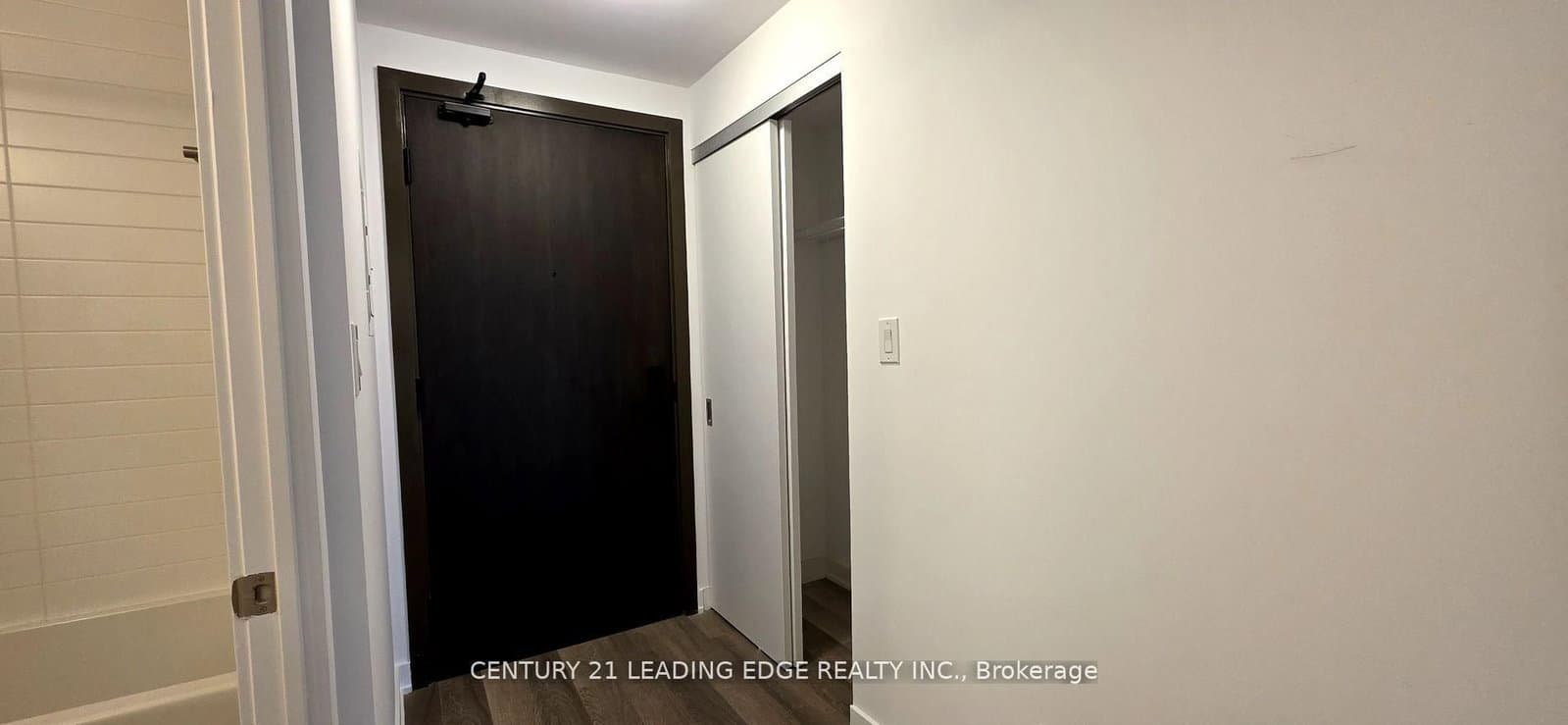 2799 Kingston Road, Unit 610 thumbnail 12