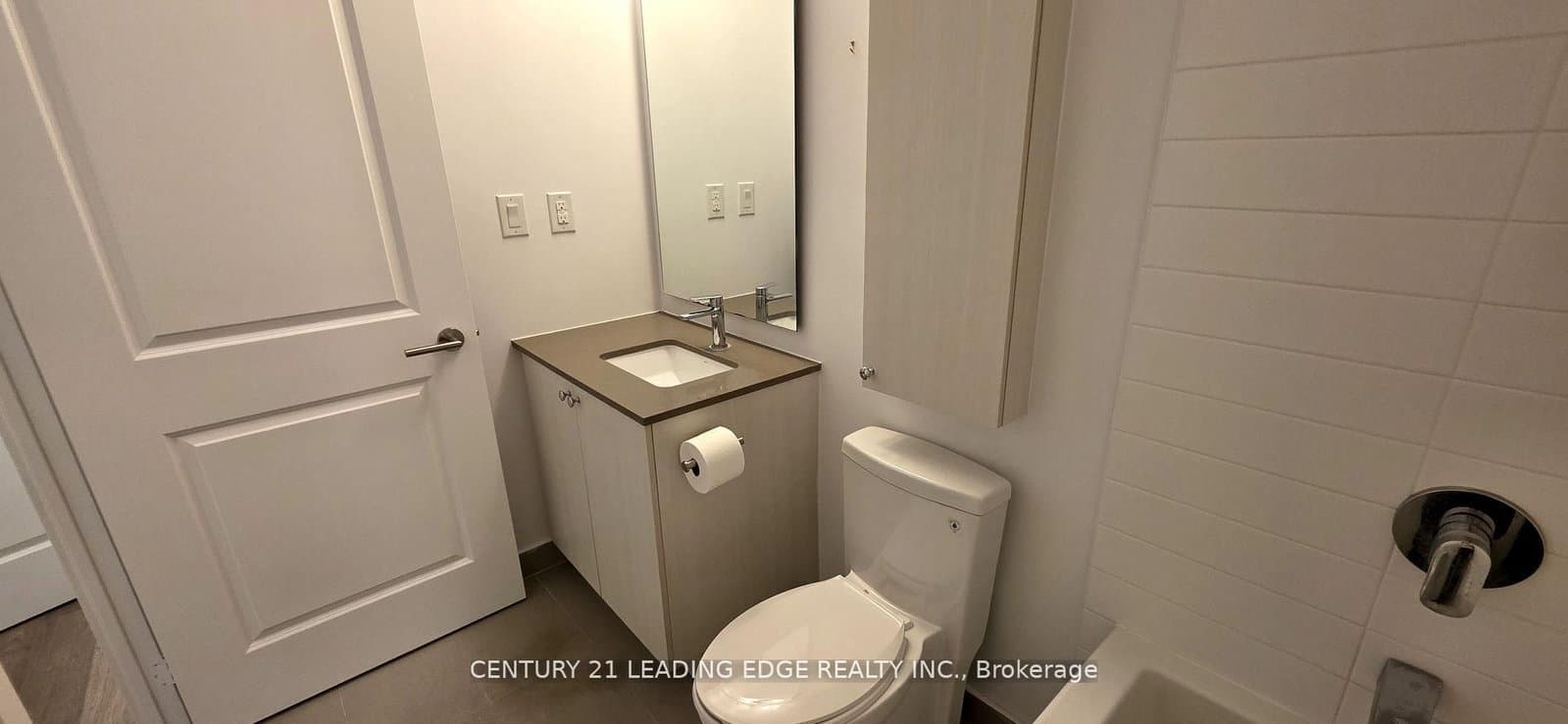 2799 Kingston Road, Unit 610 thumbnail 15