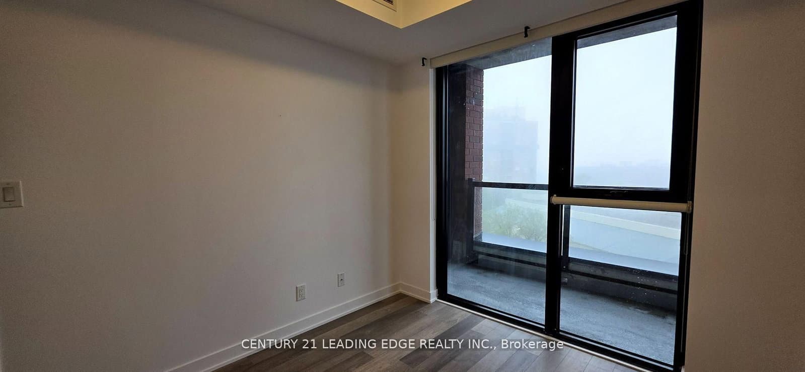 2799 Kingston Road, Unit 610 thumbnail 20