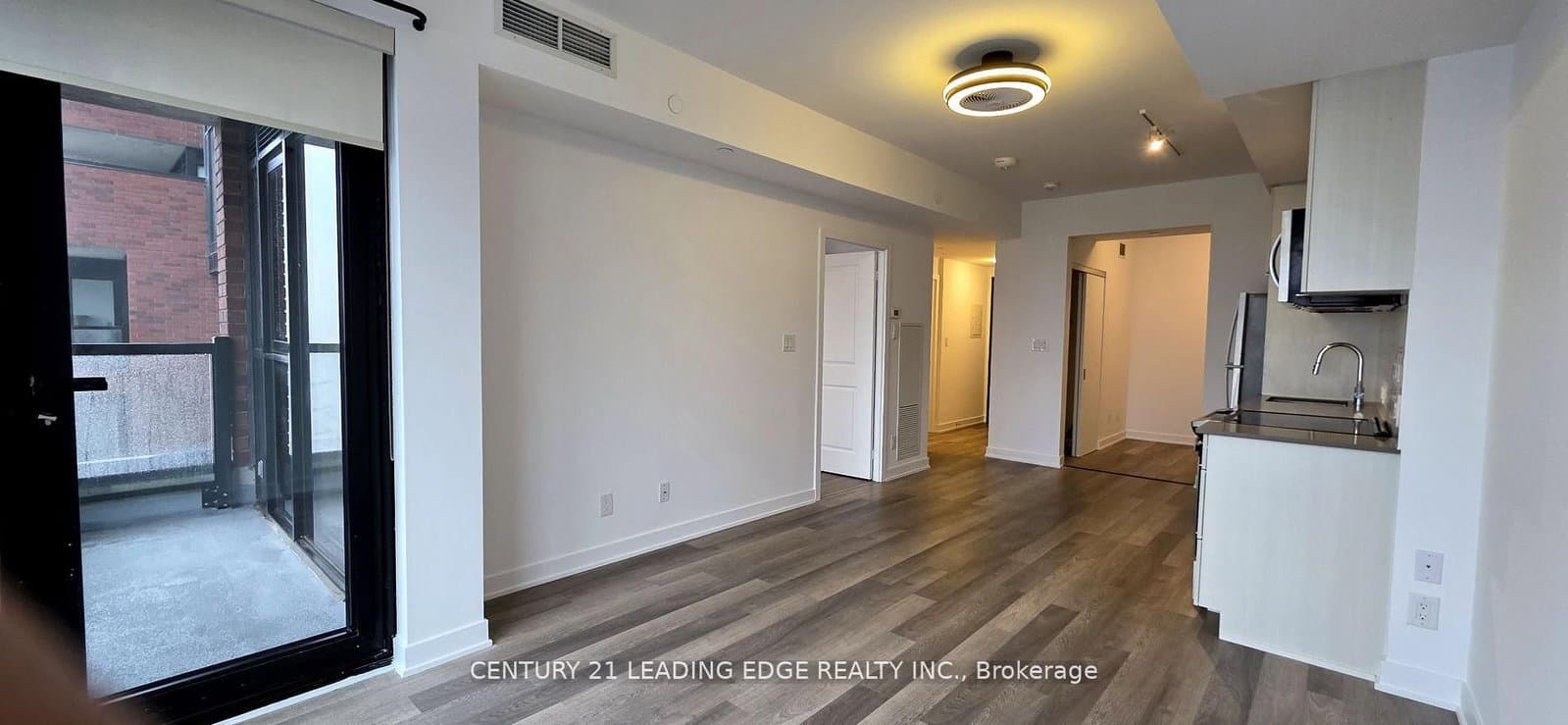 2799 Kingston Road, Unit 610 thumbnail 6