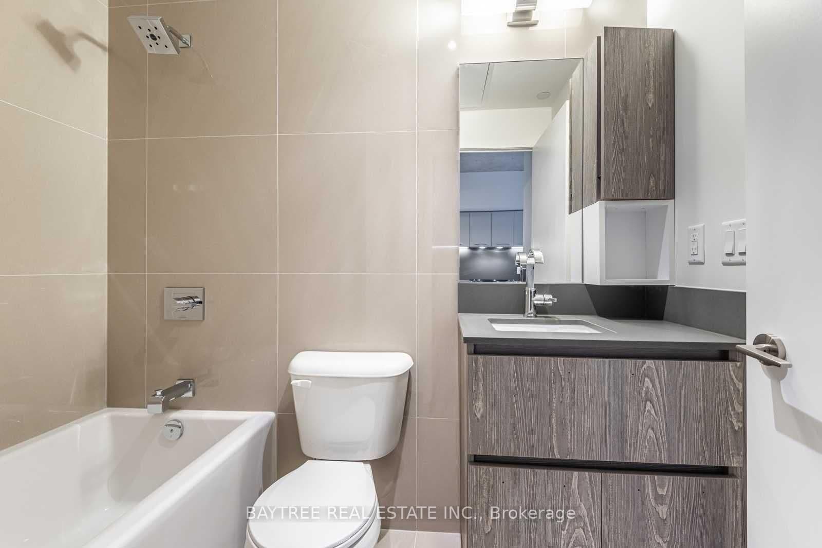 30 Baseball Place, Unit 914 thumbnail 12