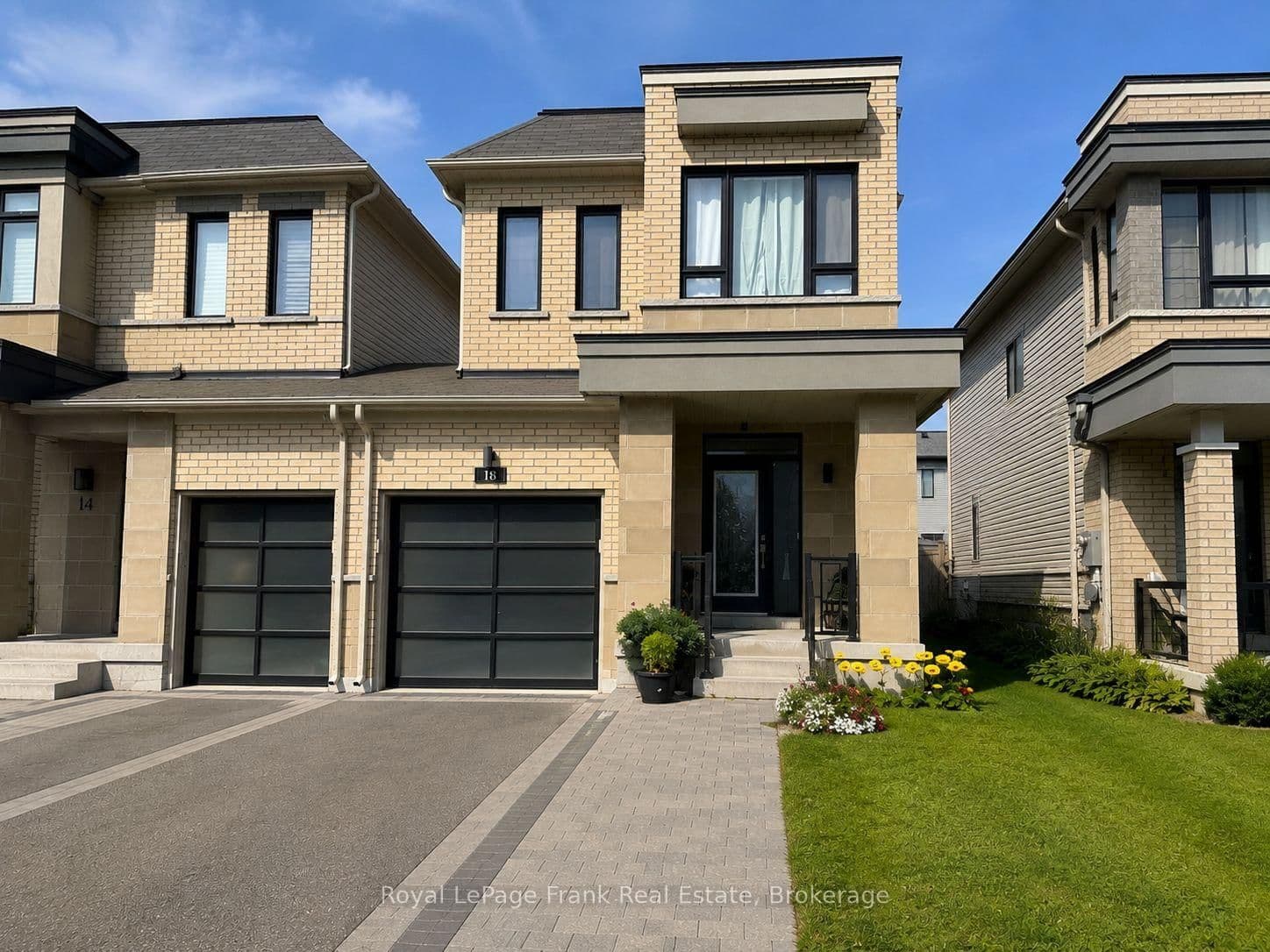 18 Larkin Lane - Image 1