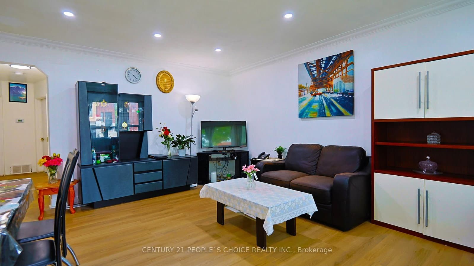 14 North Bonnington Avenue thumbnail 5