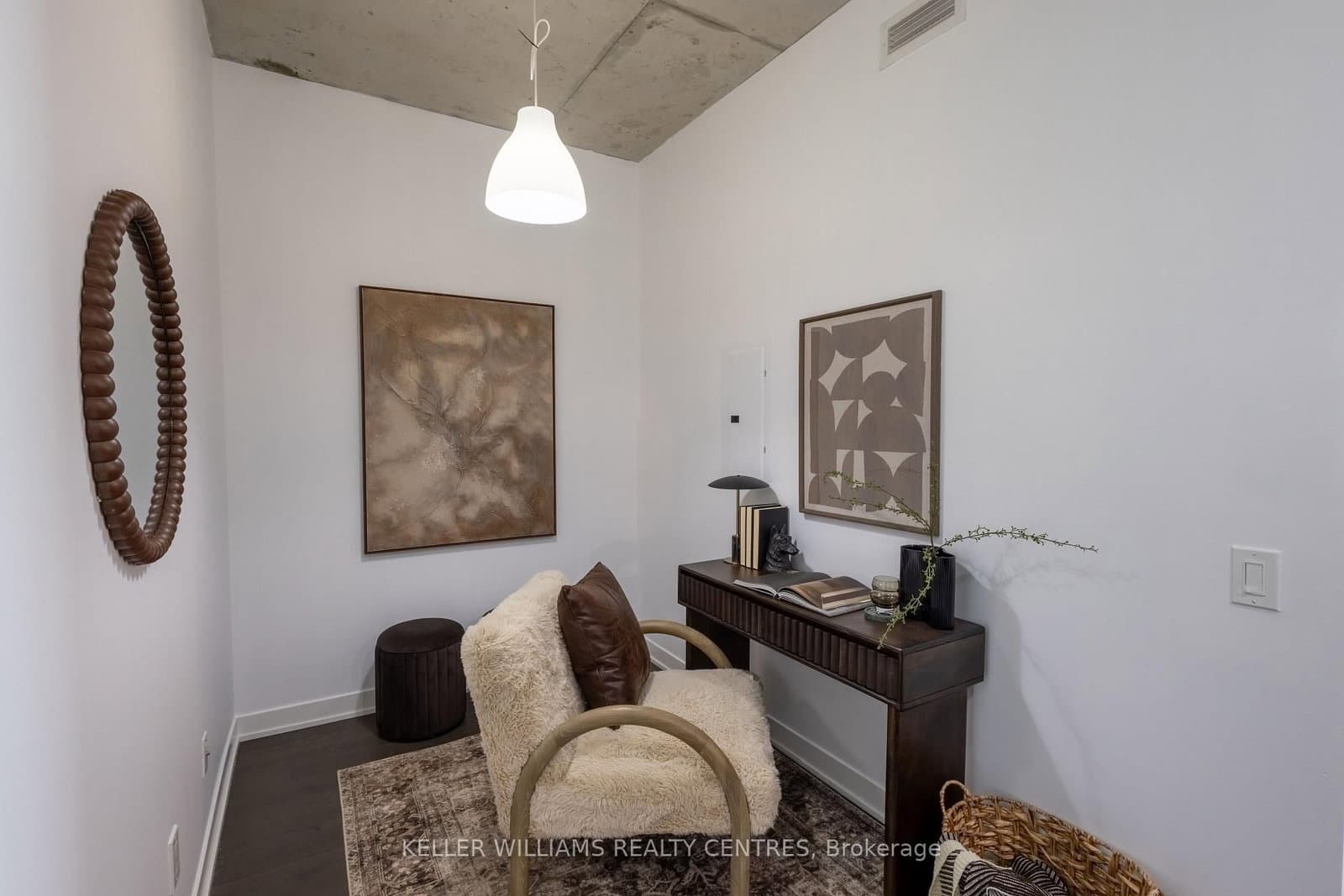 1201 Dundas Street E, Unit 806 thumbnail 5