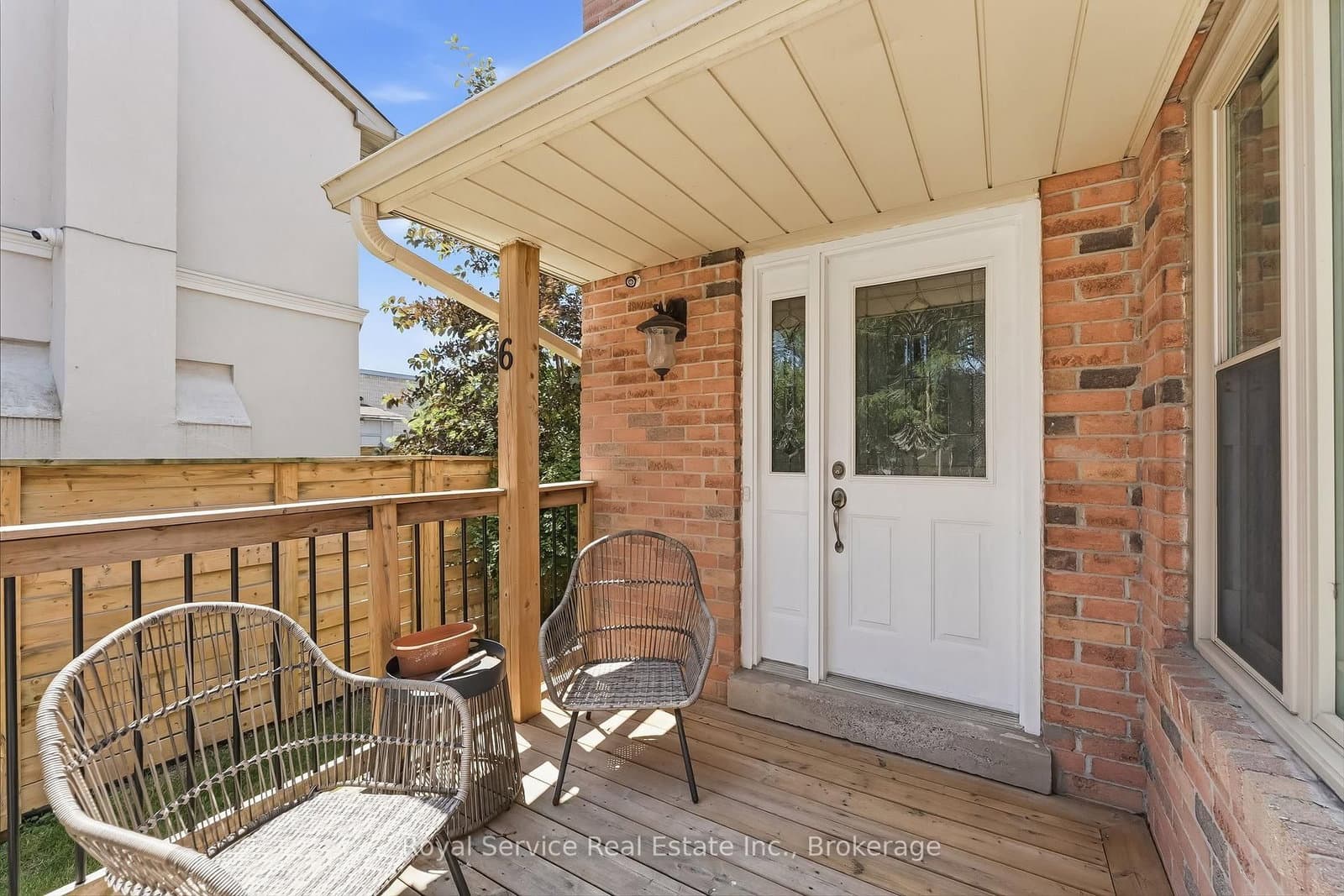6 Gilmour Drive thumbnail 4