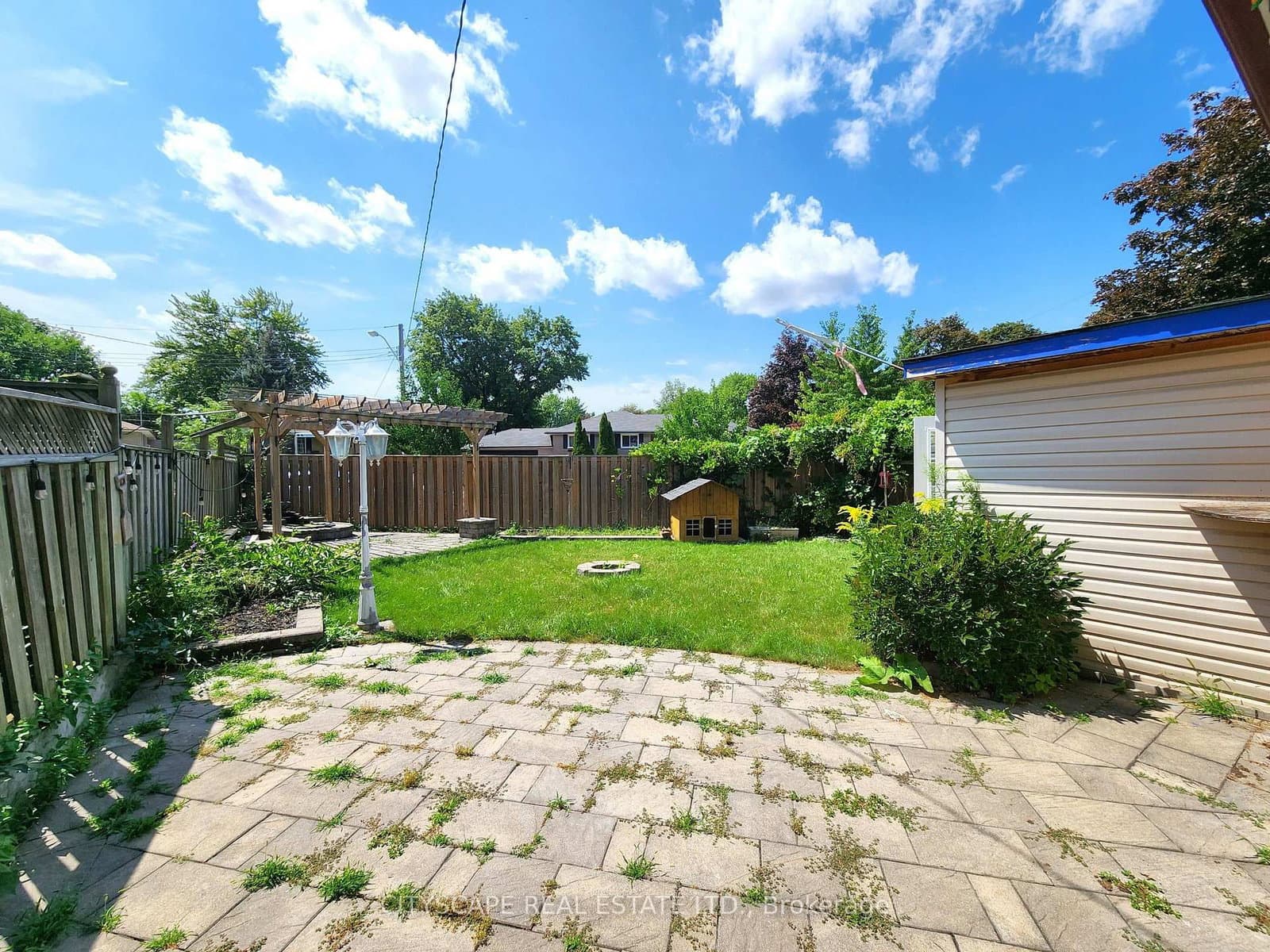 23 MANORWOOD Road thumbnail 28