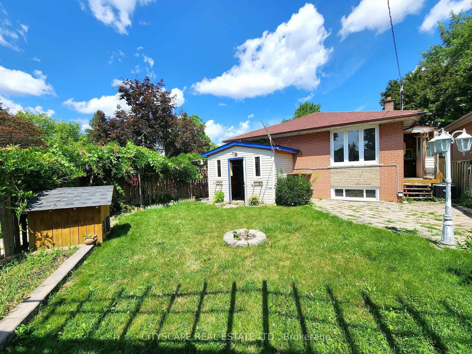 23 MANORWOOD Road thumbnail 29