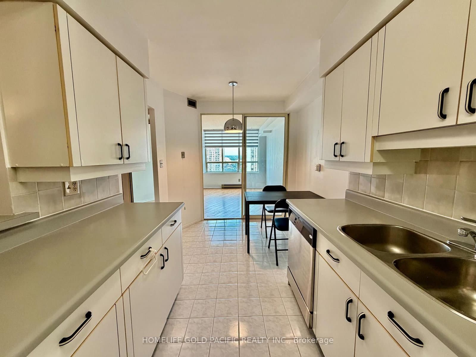 175 Bamburgh Circle, Unit 1613 thumbnail 9