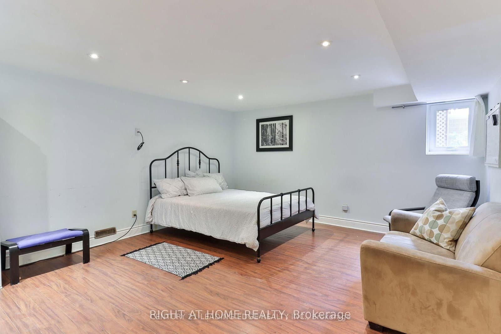 143 Gamble Avenue, Unit (Bsmt) thumbnail 5