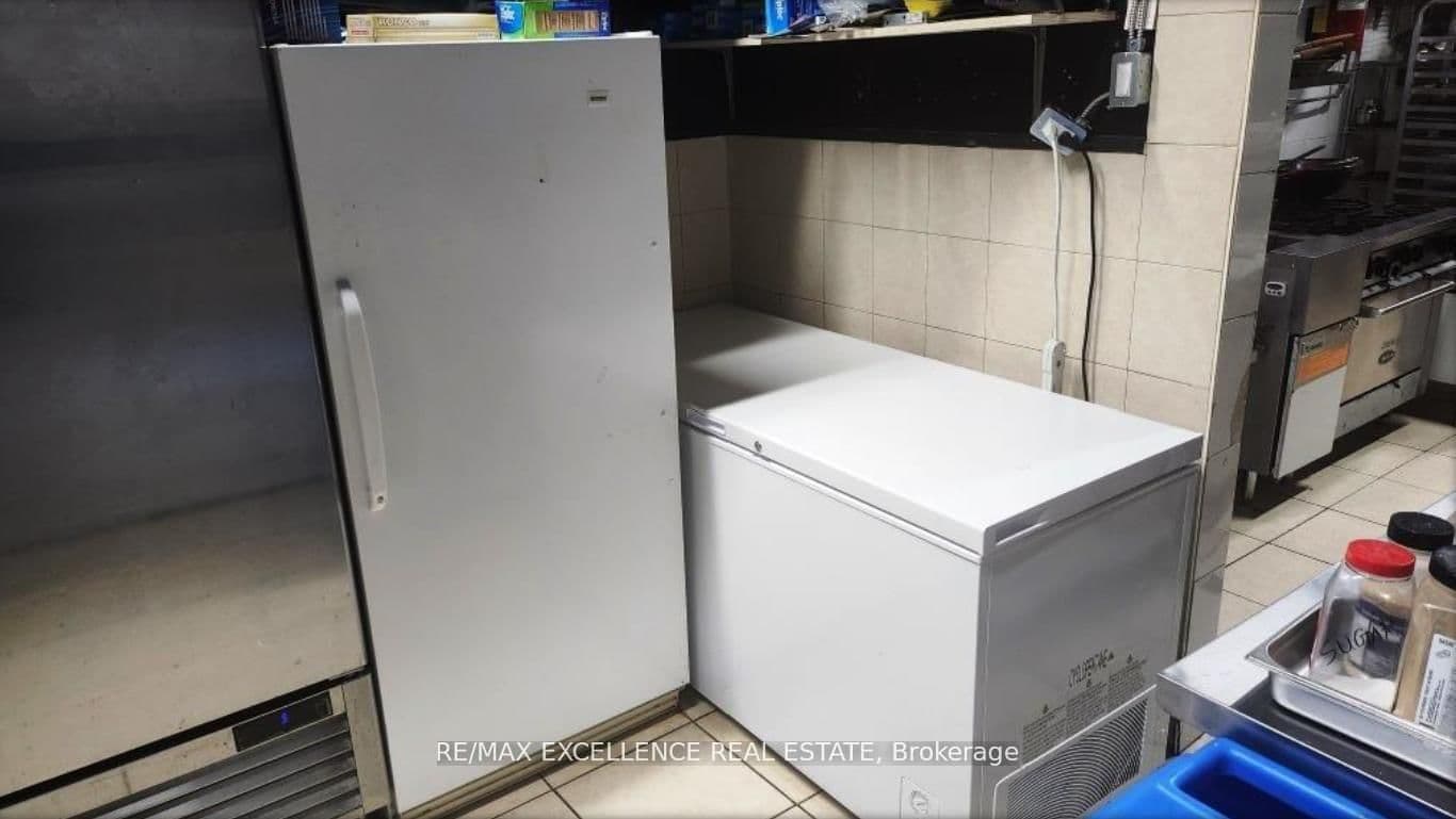 1375 Danforth Road, Unit 5 thumbnail 10