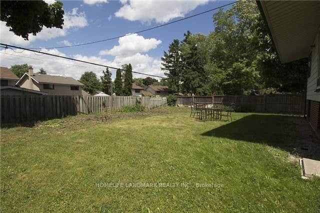 24 Highbrook Drive thumbnail 9