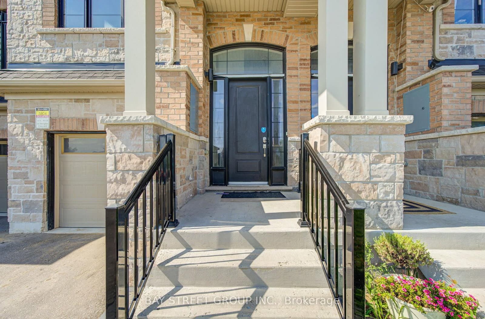 36 Elkington Crescent thumbnail 2