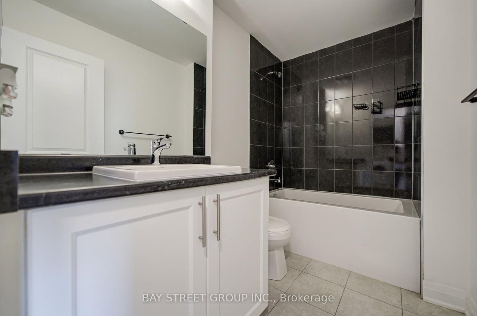 36 Elkington Crescent thumbnail 33