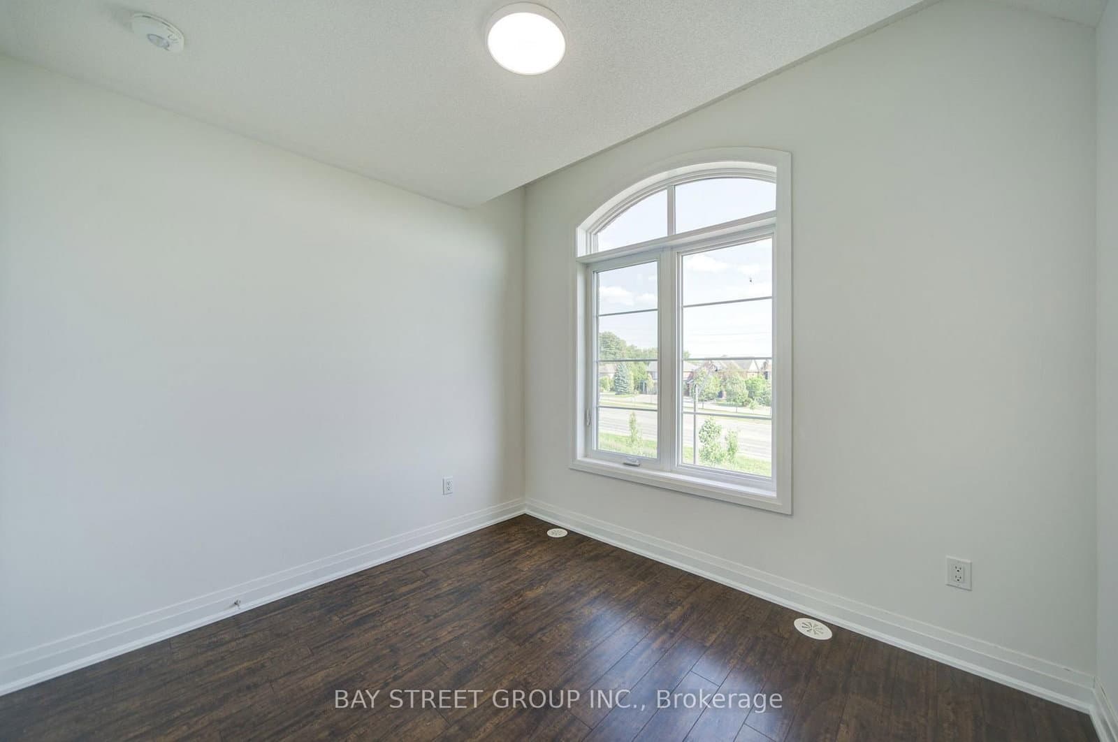 36 Elkington Crescent thumbnail 35
