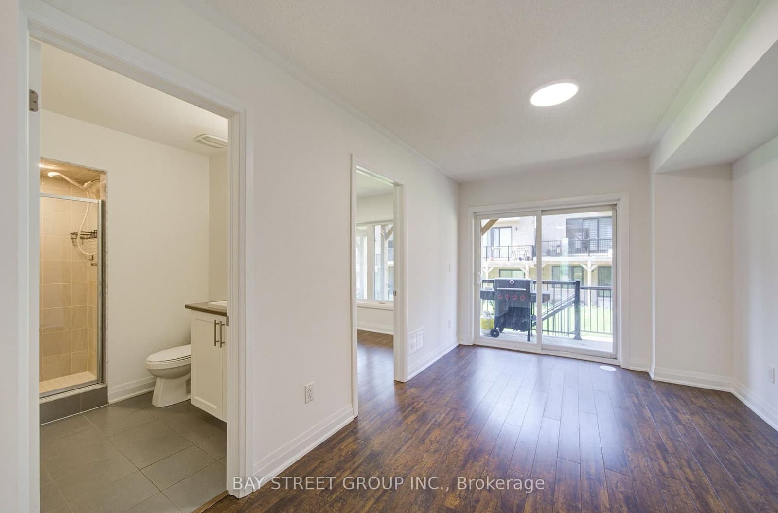 36 Elkington Crescent thumbnail 37