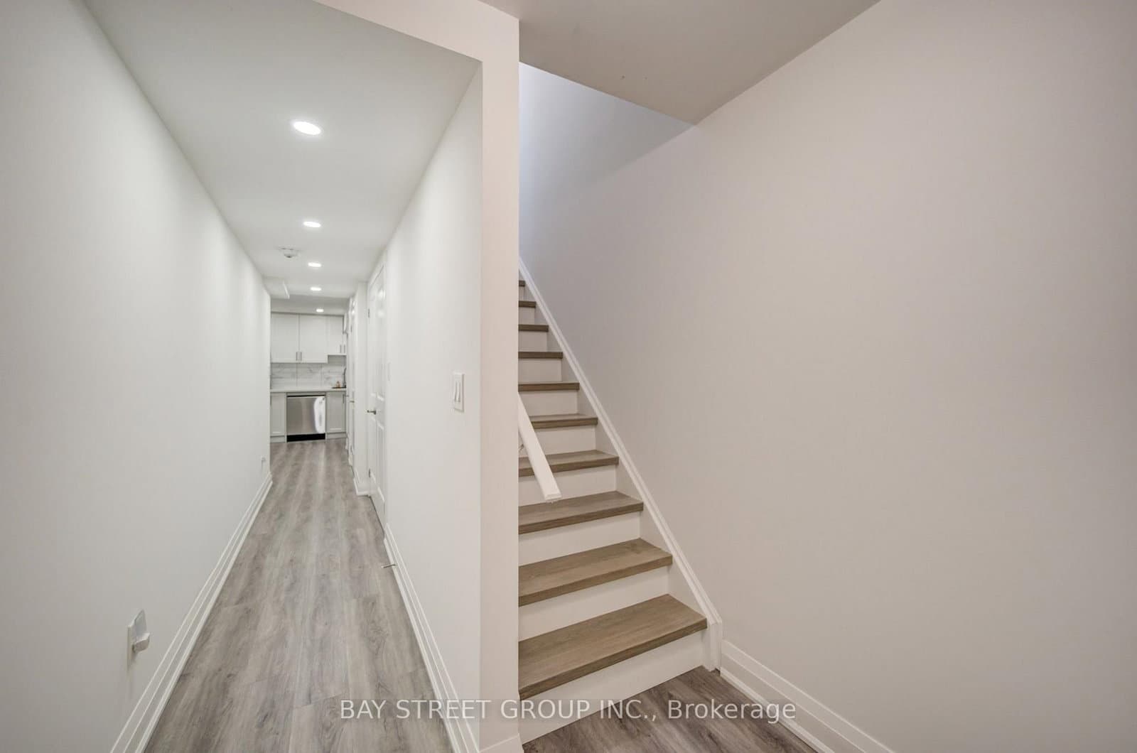 36 Elkington Crescent thumbnail 45