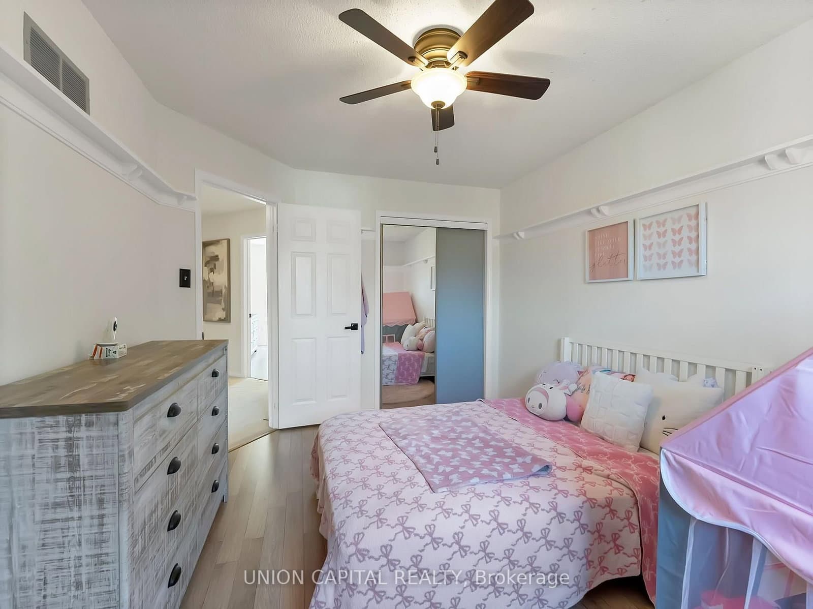 772 Pebble Court thumbnail 30