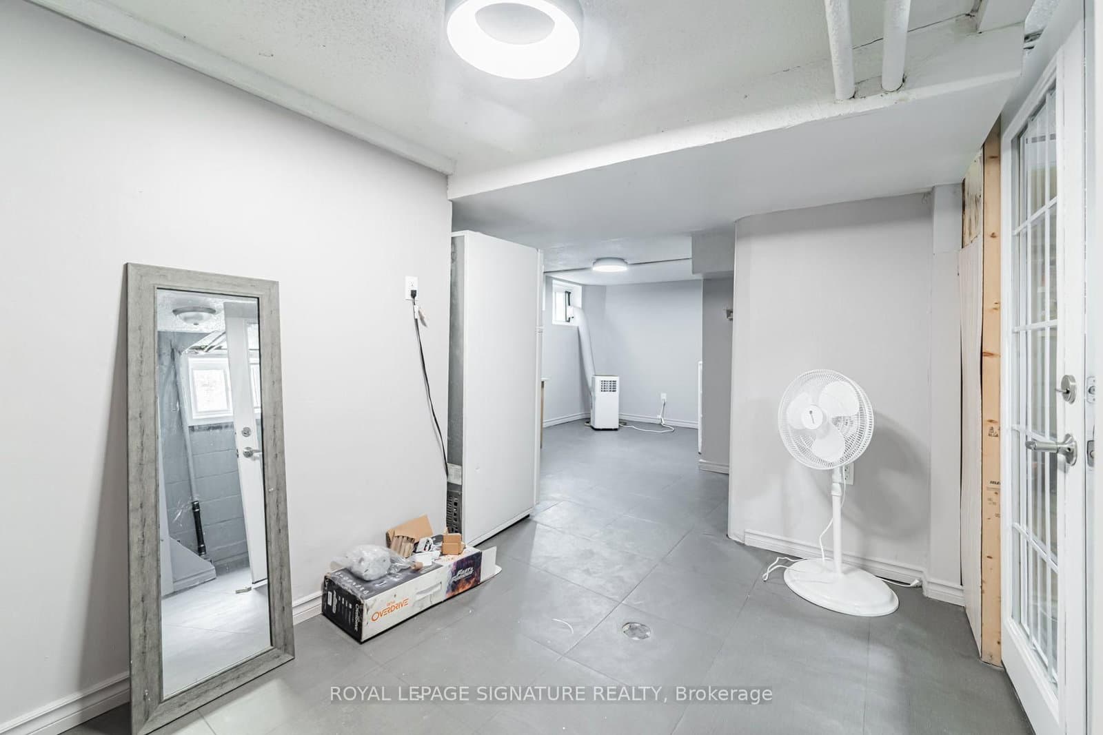 2935 St Clair Avenue E thumbnail 19