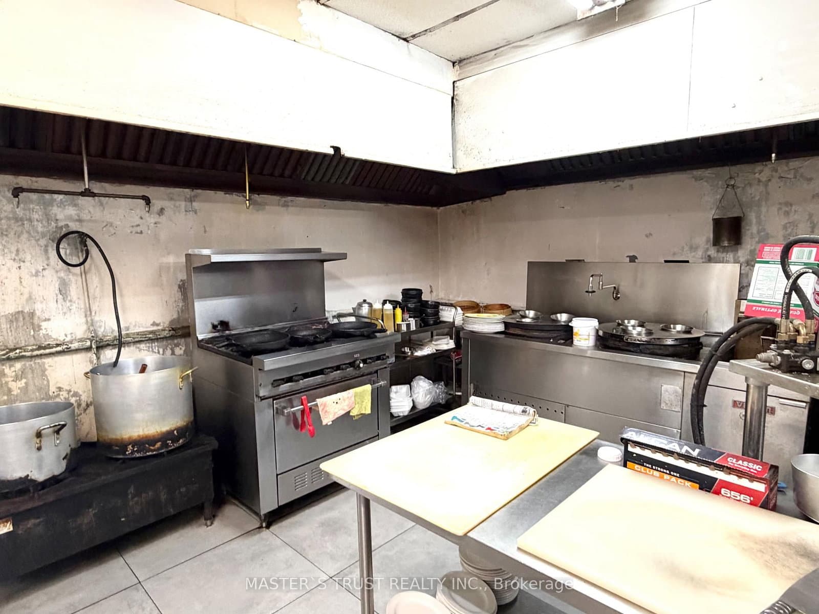 4385 Sheppard Avenue E, Unit 2&3 thumbnail 4