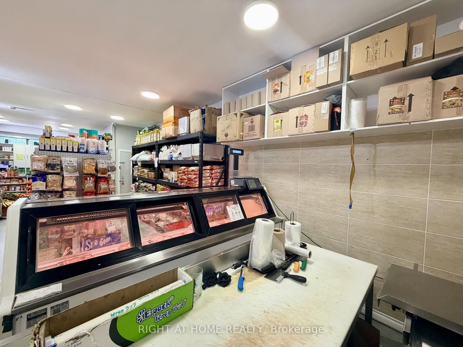 3468 Danforth Avenue thumbnail 18