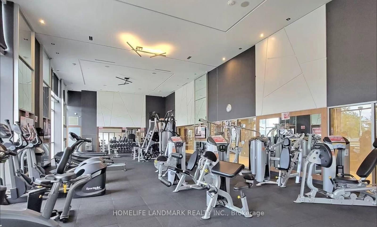 255 Village Green Square, Unit 503 thumbnail 13