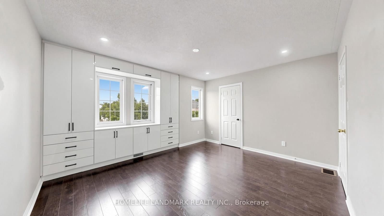 78 Bonello Crescent thumbnail 17