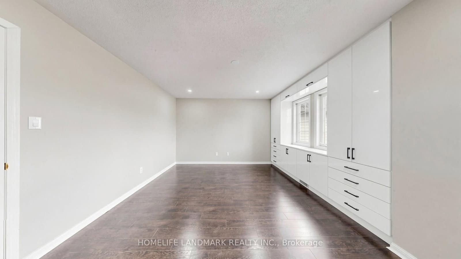 78 Bonello Crescent thumbnail 19