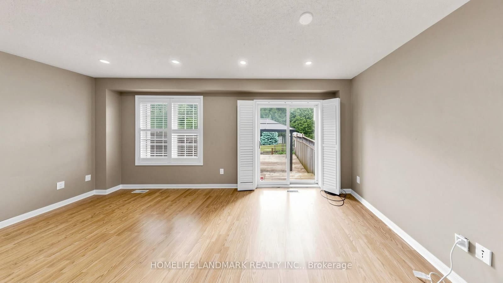 78 Bonello Crescent thumbnail 3