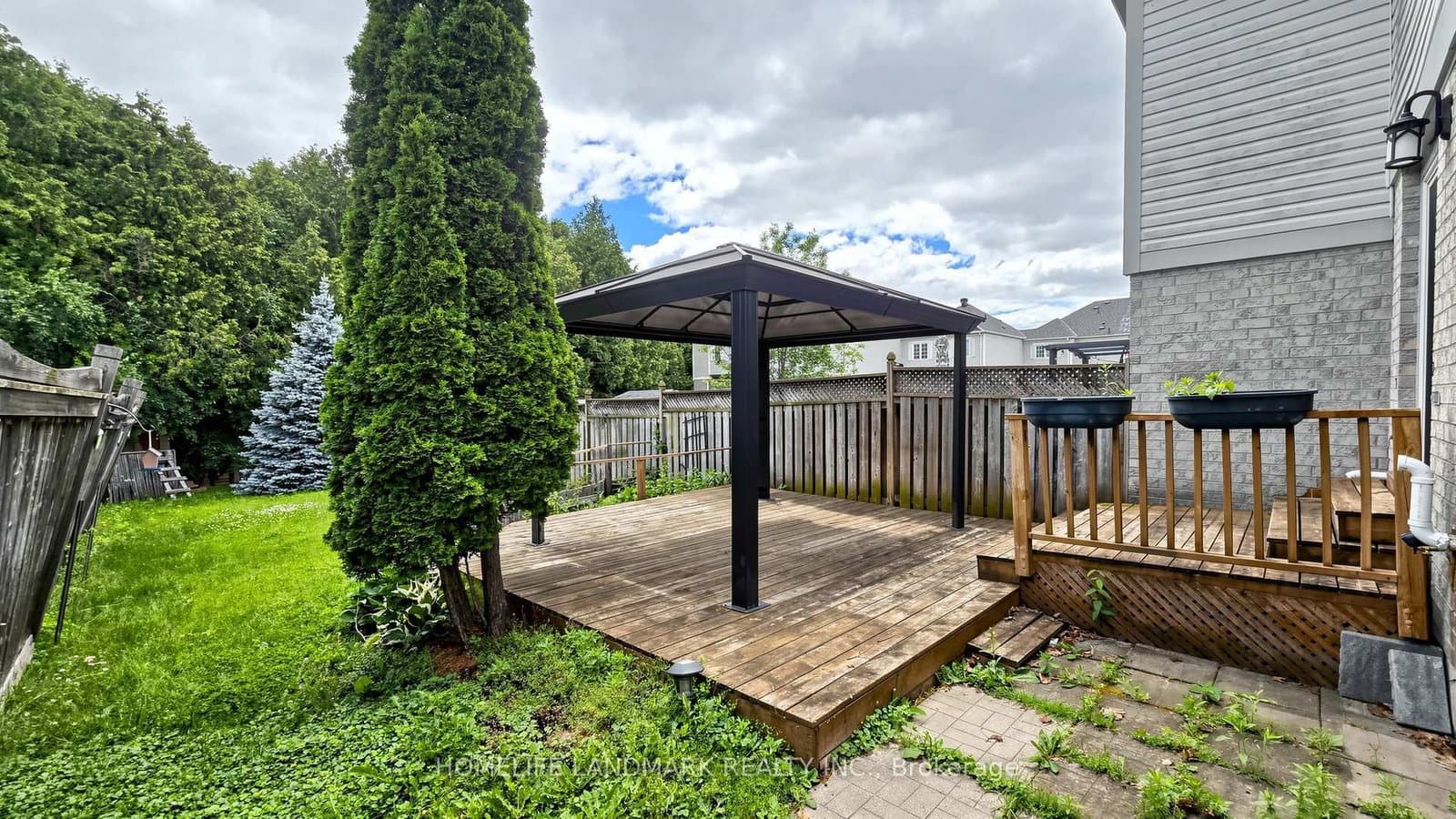 78 Bonello Crescent thumbnail 33