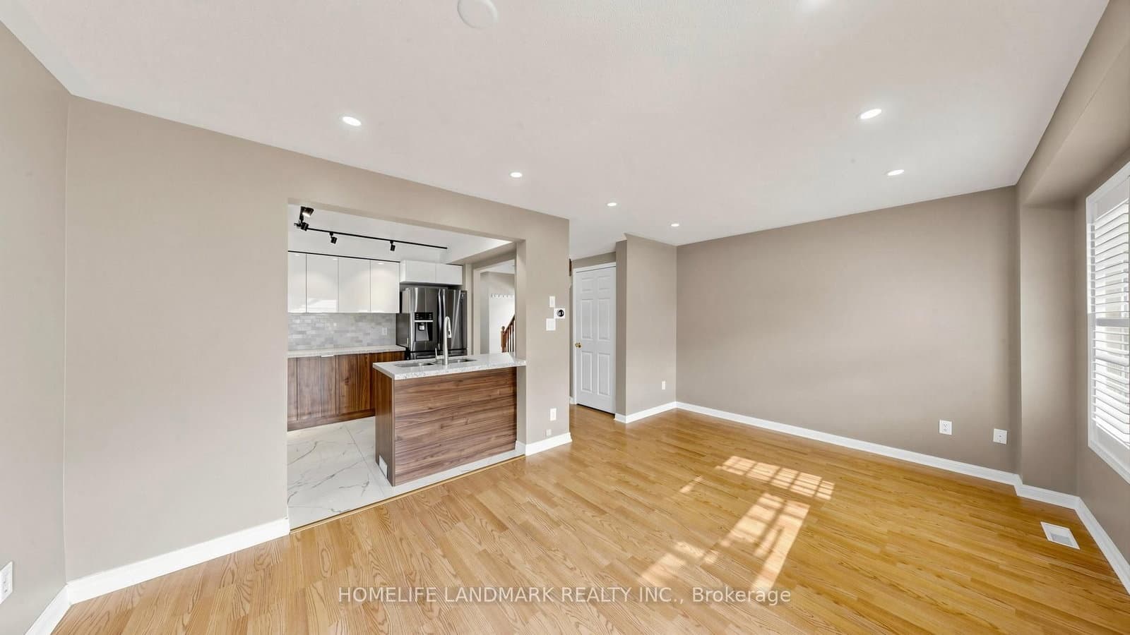 78 Bonello Crescent thumbnail 7