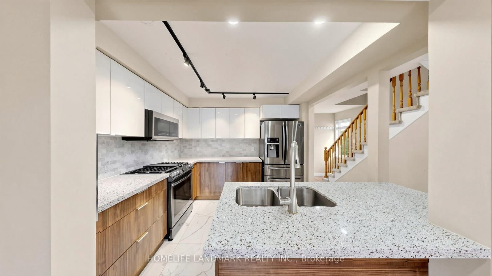 78 Bonello Crescent thumbnail 8